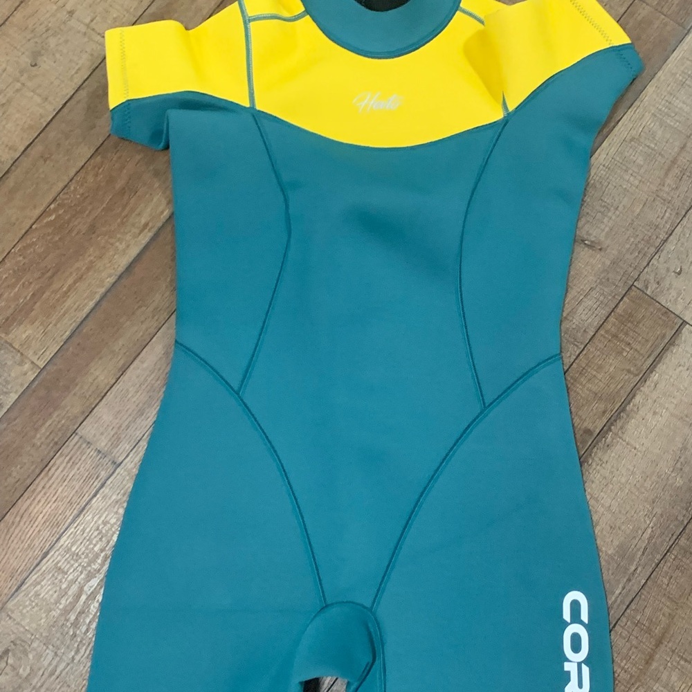 Hevto wetsuit